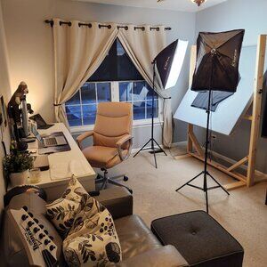 Tour The Comfort Closet Studio *